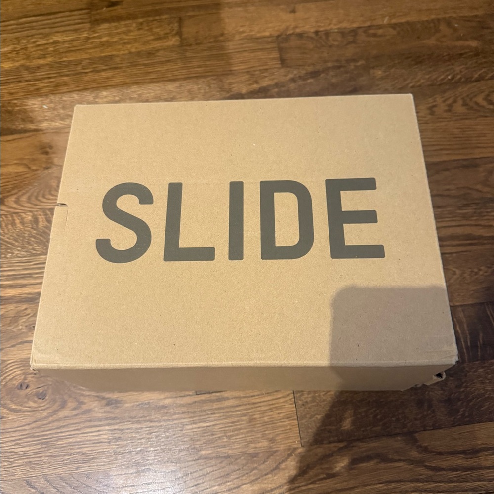 adidas Yeezy slides men’s size 9- brand new- never worn